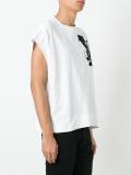chest print shortsleeved sweatshirt