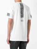 chest pocket printed T-shirt