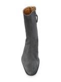 'Bob' boots
