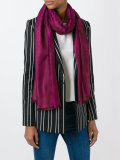 printed scarf 