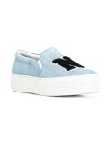 'NY' trainers 