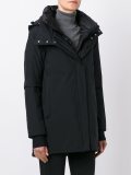 'Laminar' mid coat