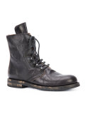 lace-up boots 