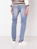distressed skinny jeans