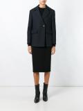 one button blazer 