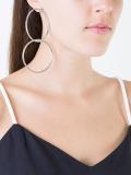 'Interlocking Smooth Circle' earring