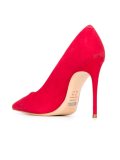 stiletto pumps