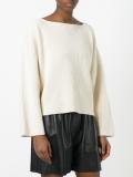 Fly jumper