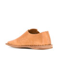 flat sandals