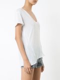 plain T-shirt 