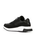 'Urban Runner'运动鞋
