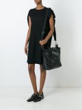 wrinkle effect shoulder bag