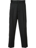 pleat detail cropped trousers