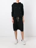 'Pod' shorts