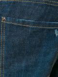 'Slim' jeans