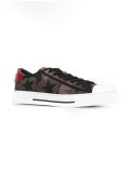 'Camustars'板鞋