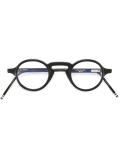 round frame glasses