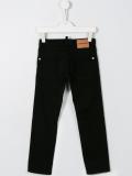 slim fit jeans