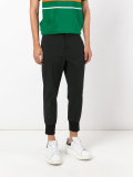 elasticated cuff cropped trousers