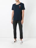 Web crest T-shirt