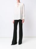 tie collar blouse