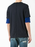 layered T-shirt 