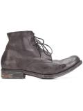 mid peaked vamp boots