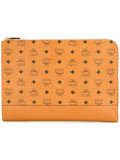 logo print clutch