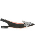 beaded trim pumps 