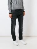 slim fit jeans