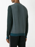 V-neck pullover
