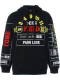 'Pass Line'连帽衫