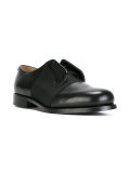 lace up shoes 