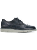 contrasting sole brogues