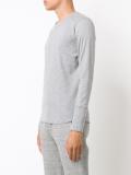 longsleeved T-shirt