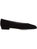 'Chic' ballerinas