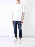 星星印花直筒牛仔裤