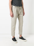 elasticated waistband trousers