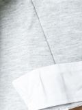 contrast sleeve side applique detail cropped T-shirt