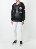 slim fit jeans