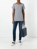 ruffled shortsveeles T-shirt