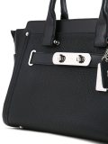 tag detail tote