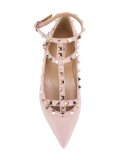 'Rockstud'平底鞋