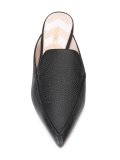 pointed-toe loafers
