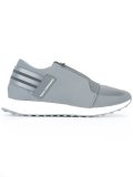 'X Zip Low'运动鞋