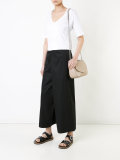 wide-leg cropped trousers