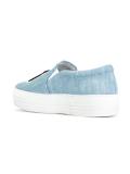 'NY' trainers 