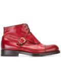 buckled detailing boots