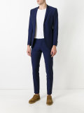 single breasted suit
