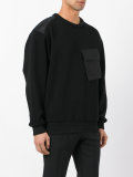 front pocket sweatshirt 